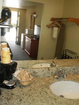 Main Motel - An Independent Magnuson Hotel Ely Extérieur photo